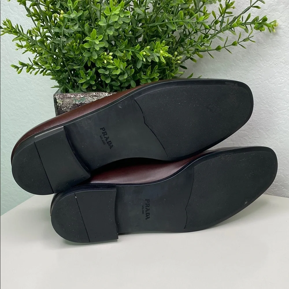 Prada‎ Penny Loafers Brown Brushed Leather Slip On Size UK8/US9 Authenticated
